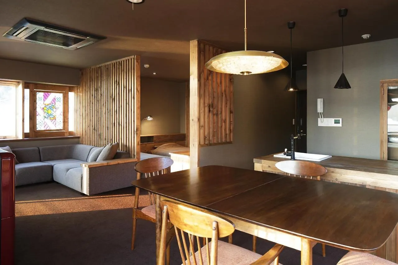 Отель Hakone Villa Bizan