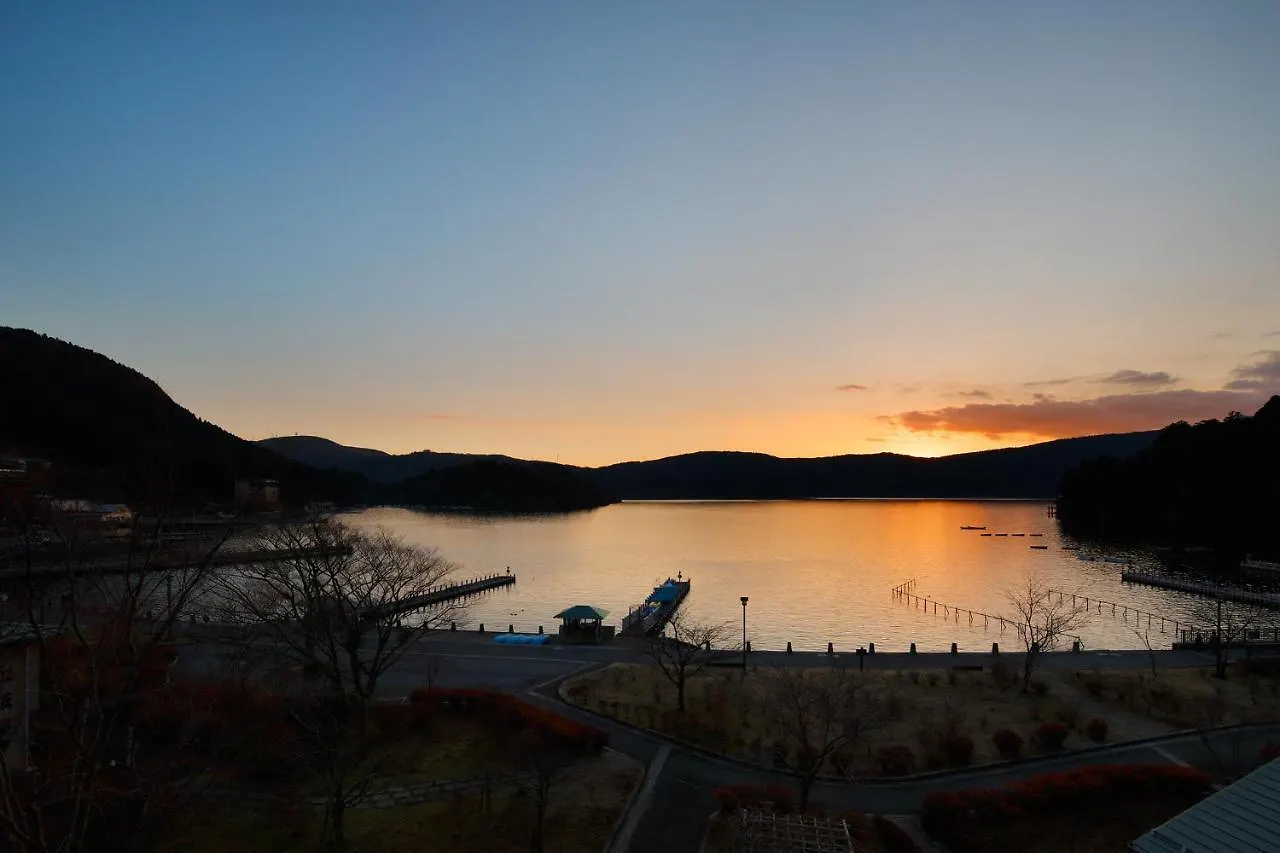 Отель Hakone Villa Bizan